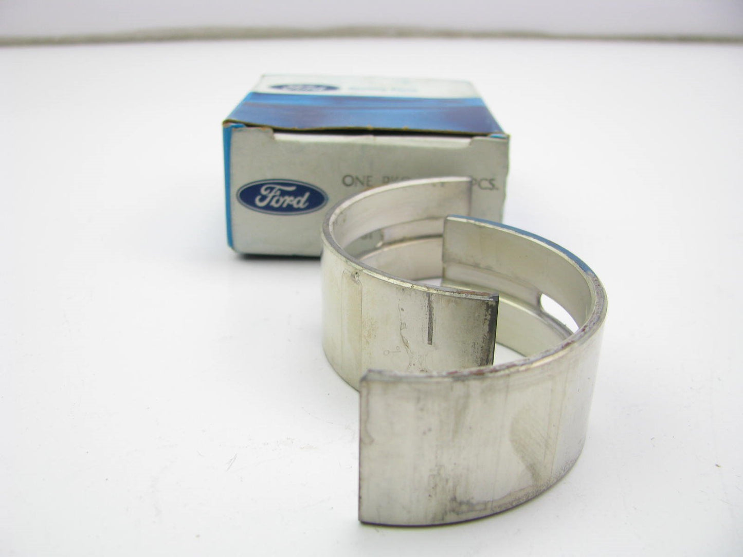 NEW - OEM Ford E9TZ-6333-B Upper Crankshaft Main Bearing 1989-1994 Ford 2.3L