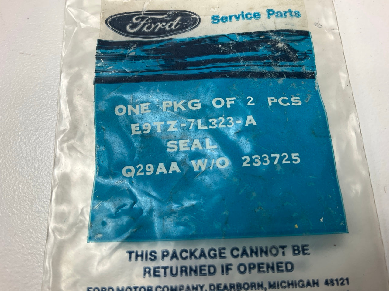 (2) Ford E9TZ-7L323-A Automatic Transmission Front Pump Support Seal, E4OD 4R100