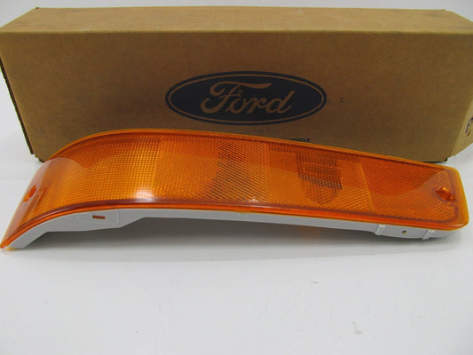 NEW GENUINE Left Side Marker Light Lamp OEM 1990-1992 Ford Probe F02Z-15A201-B