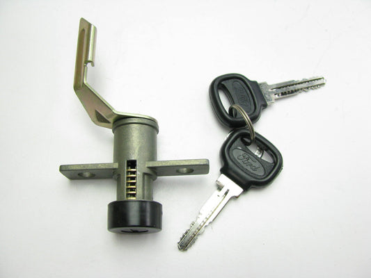 NOS Trunk Lid Key & Lock Set 1989-1992 Ford Probe OEM Ford F02Z-6143505-B