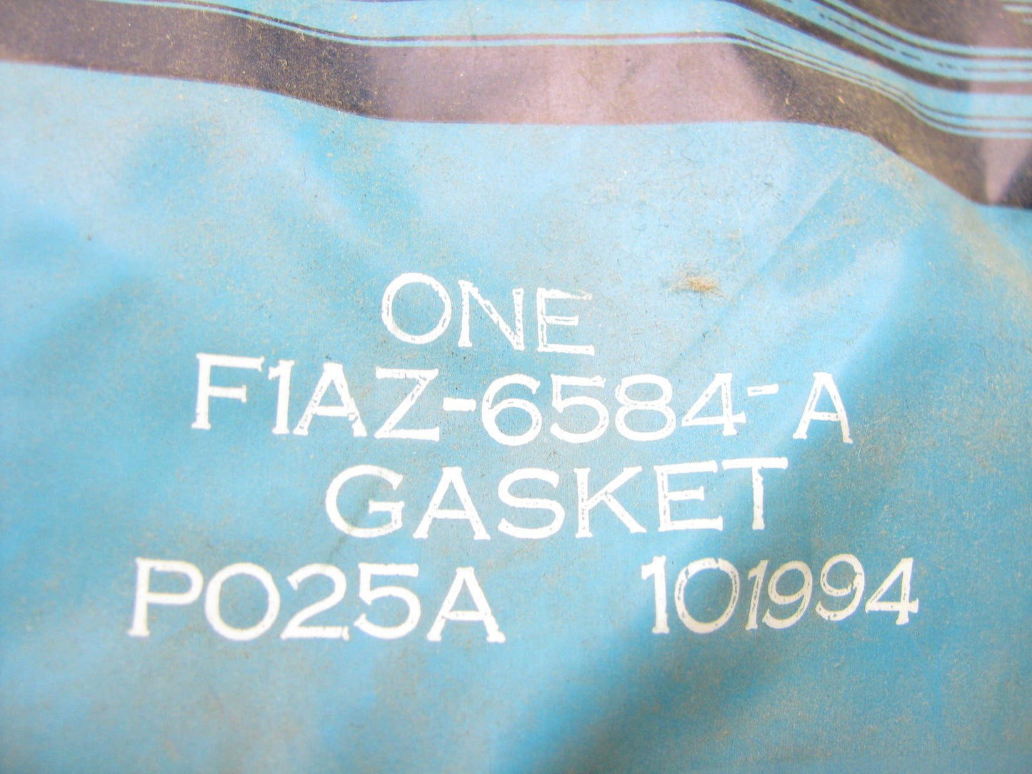 (1) OEM Ford F1AZ-6584-A Right Valve Cover Gasket 1991-2004 FORD 4.6L SOHC V8