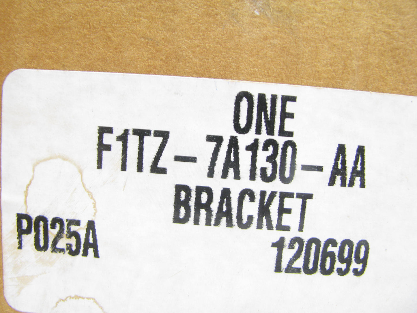 OEM Ford A4LD Auto Trans Center Support, (w/o Speed Sensor) 92-93 F1TZ7A130AA