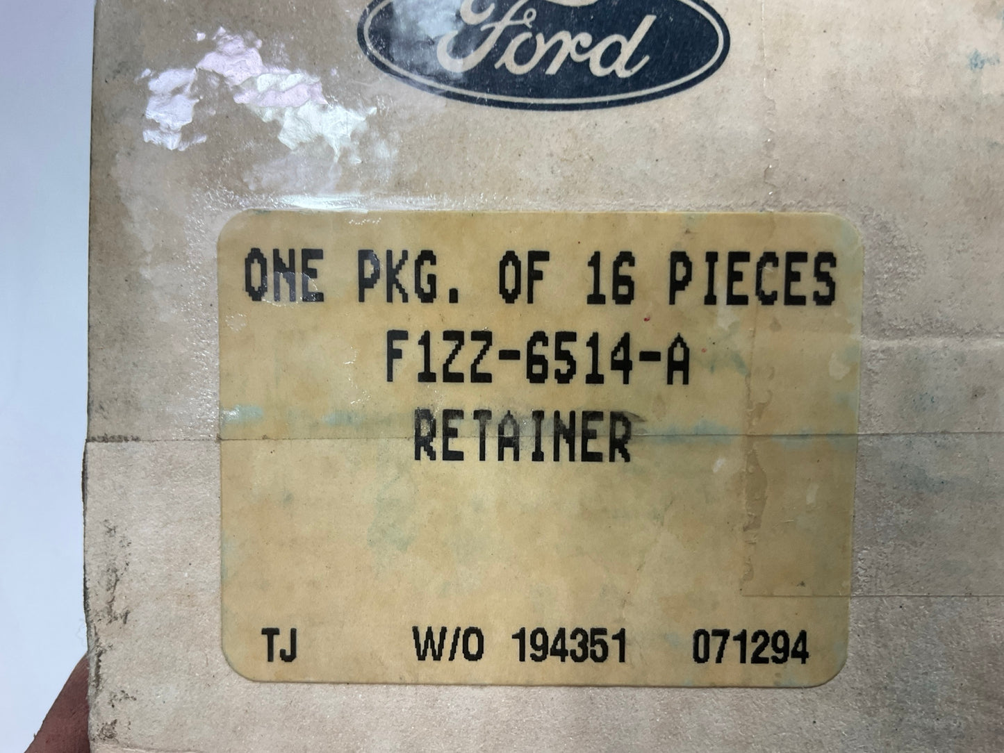 SOME RUST - OEM Ford F1ZZ-6514-A Intake Valve Spring Retainer 91-01 5.0L 302 V8
