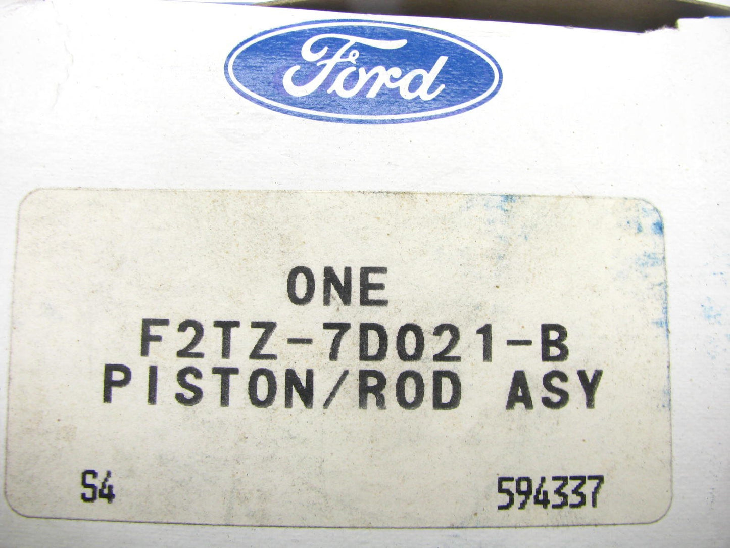 NOS OEM 1975-1979 Ford C6 Auto Trans Servo Piston & Rod Assy F2TZ-7D021-B
