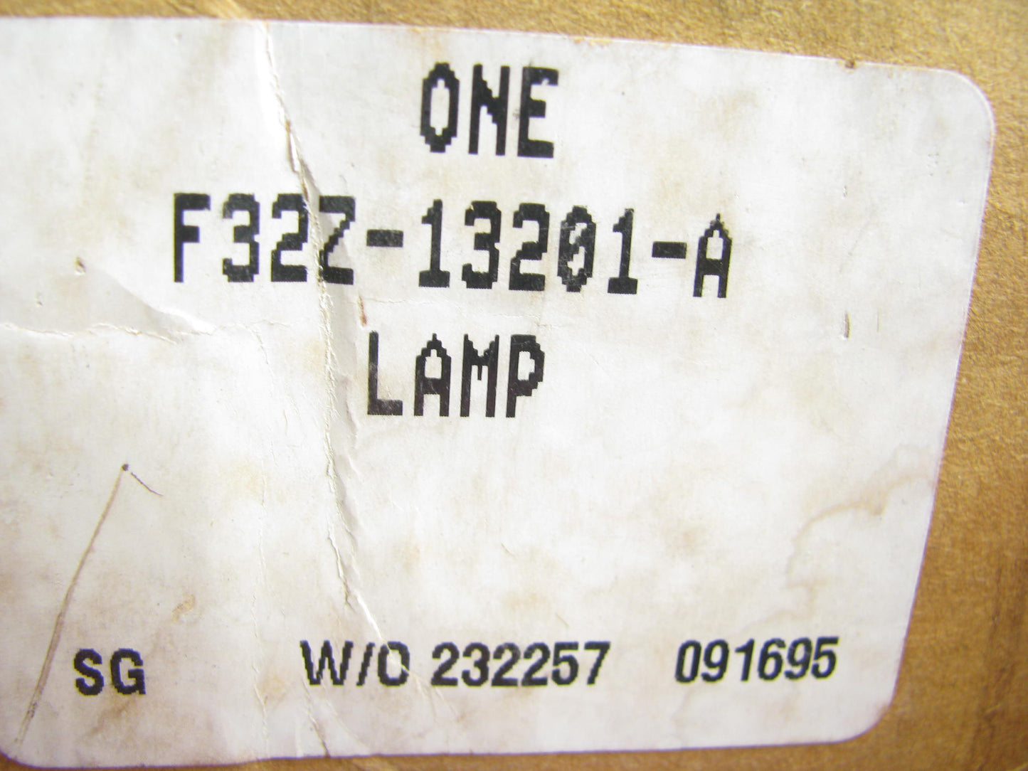 NEW - OEM Ford F32Z-13201-A Front Left Side Marker Light For 1993-1997 Probe
