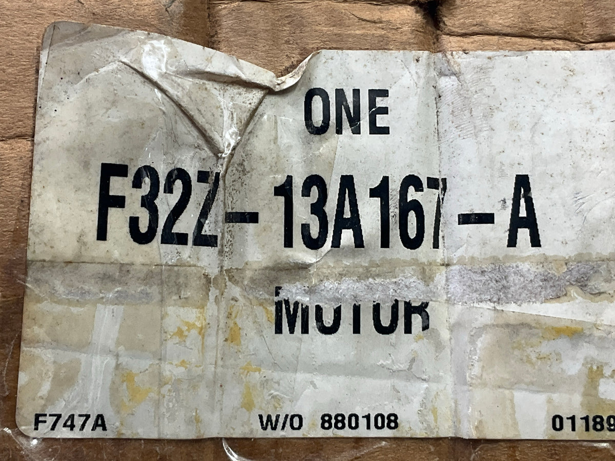 NEW - OEM Ford F32Z-13A167-A Right Headlamp Headlight Motor 1993-1997 Probe