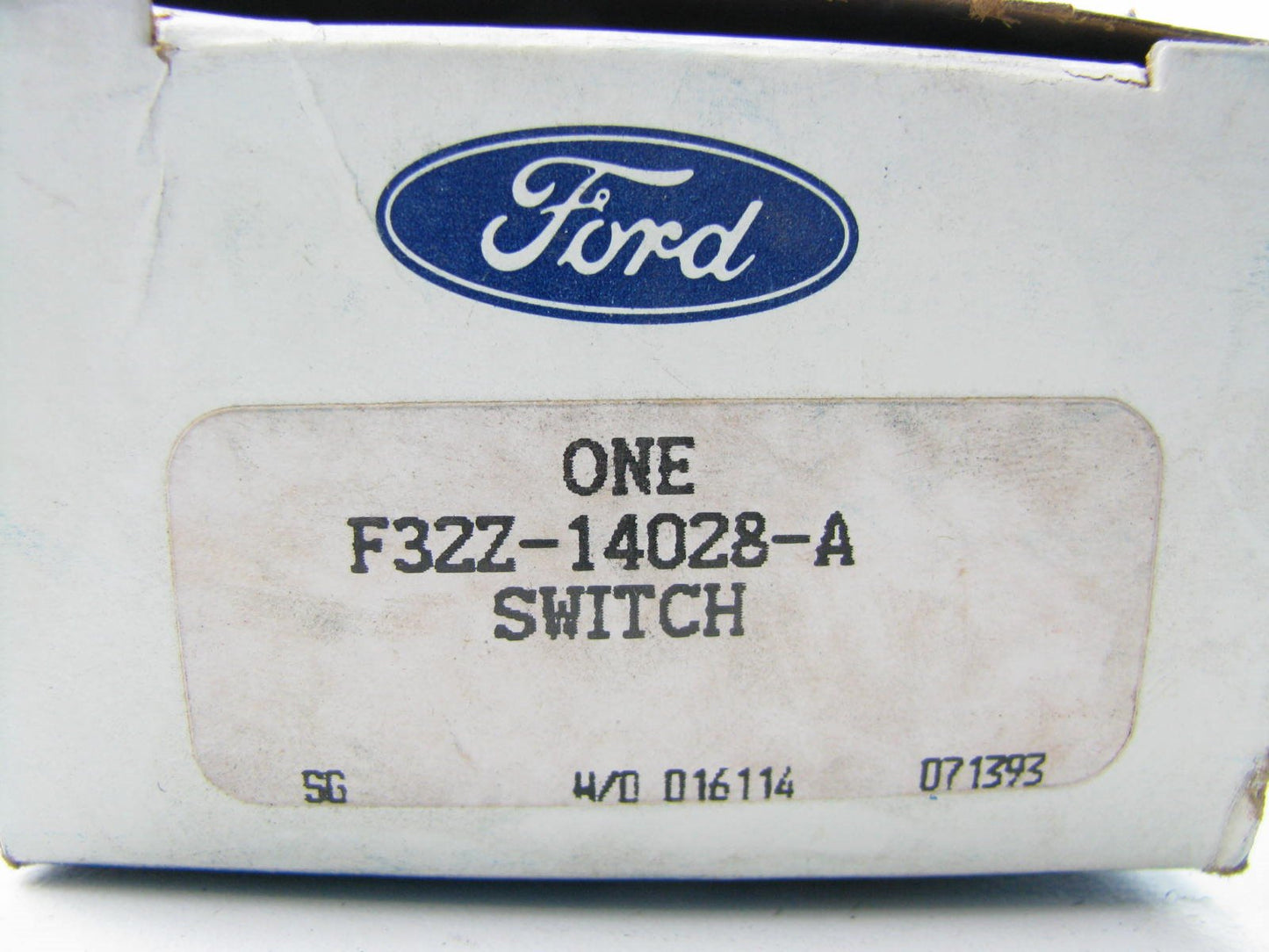 NEW OEM 1993-1997 Ford Probe Right Passengers Side Door Lock Switch F32Z-14028-A