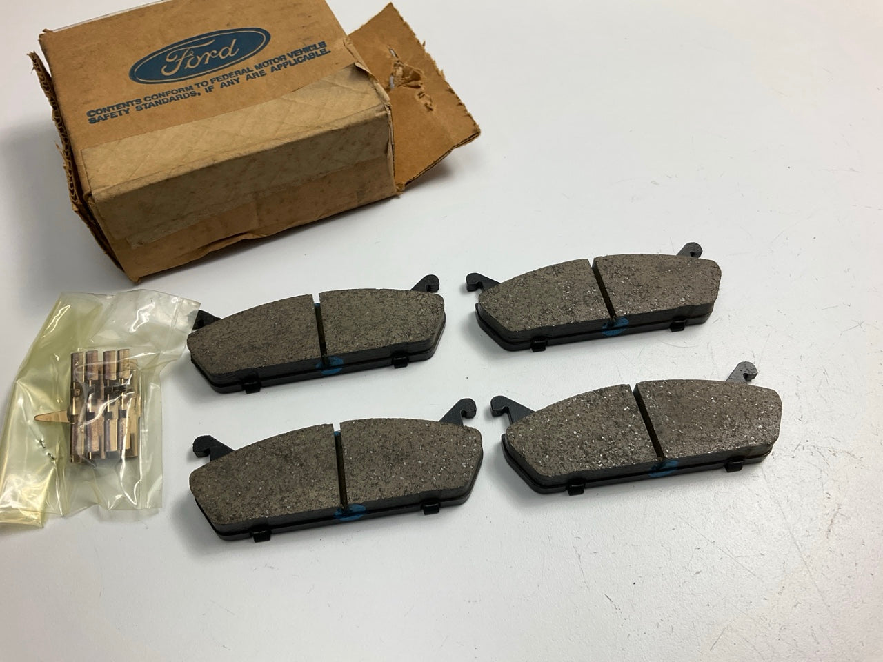 NEW GENUINE OEM Ford F3CZ-2200-B Brake Pads - REAR