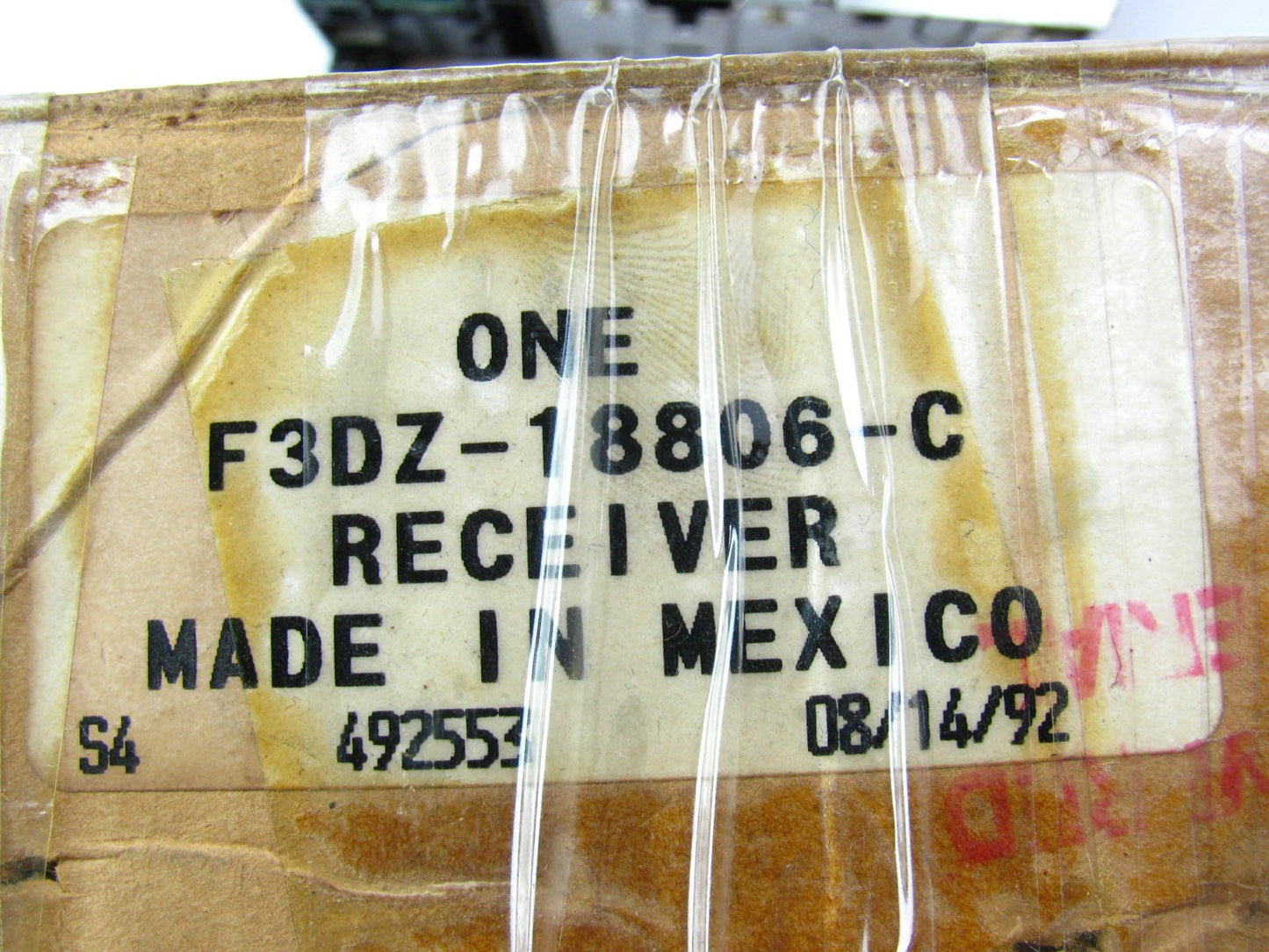 FOR PARTS / REPAIR ONLY. NON-FUNCTIONAL. OEM Ford F3DZ-18806-C Radio