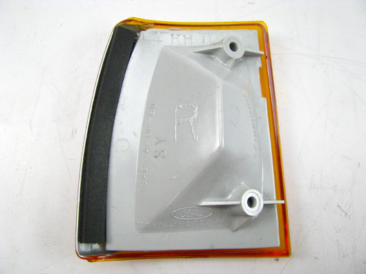 Ford F3TZ-15A201-A Front Right Passengers Side Reflector Corner Lamp Light