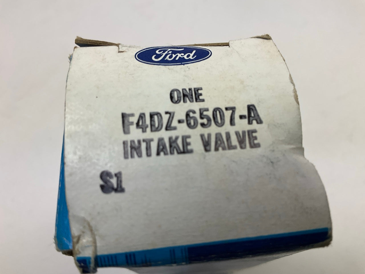 NEW - OEM Ford F4DZ-6507-A Engine Intake Valve 1986-1994 3.0L