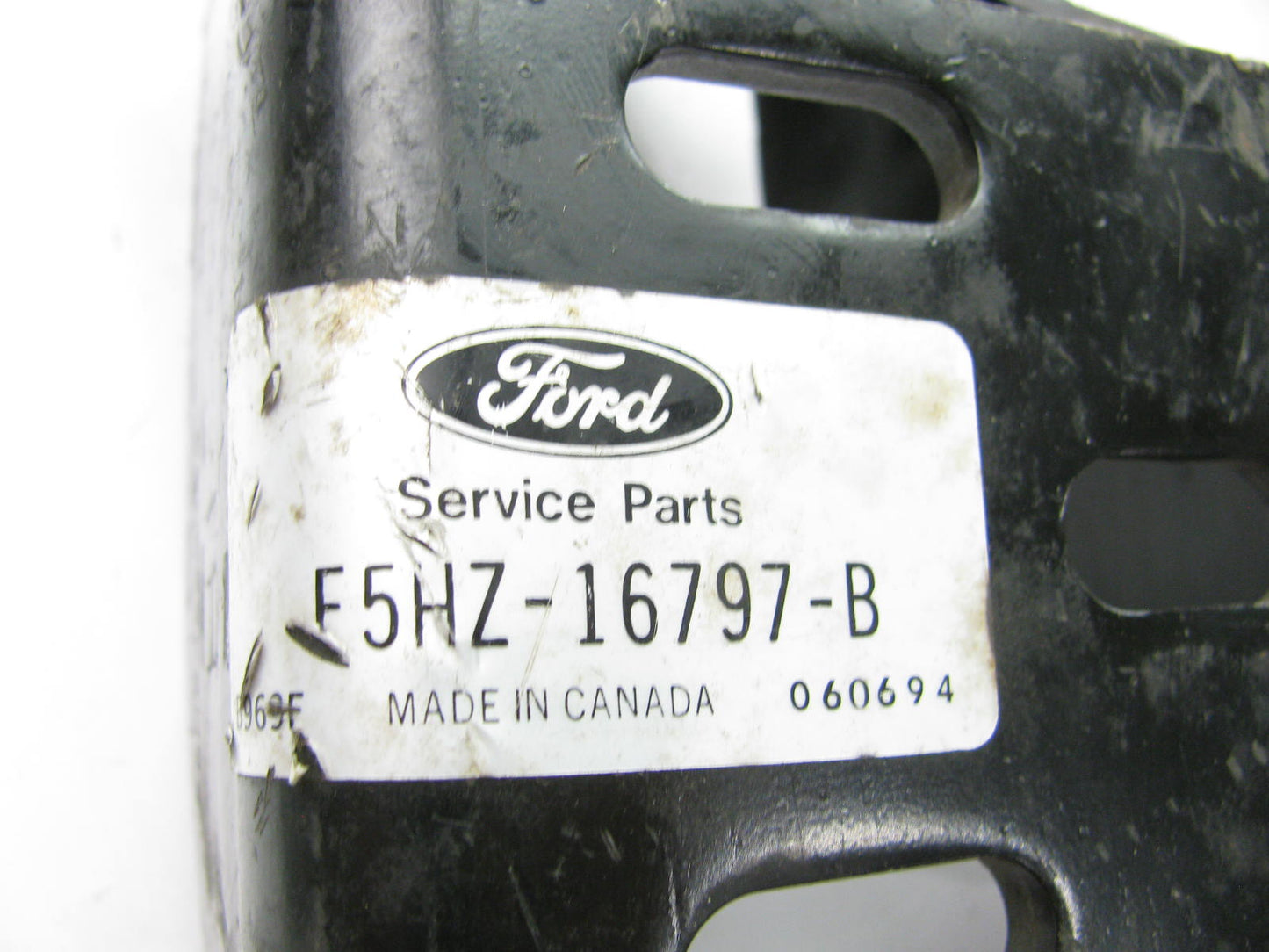 NEW - OEM Ford F5HZ-16797-B Left Hood Hinge 1995-1997 F7000 F8000 Super Cooling