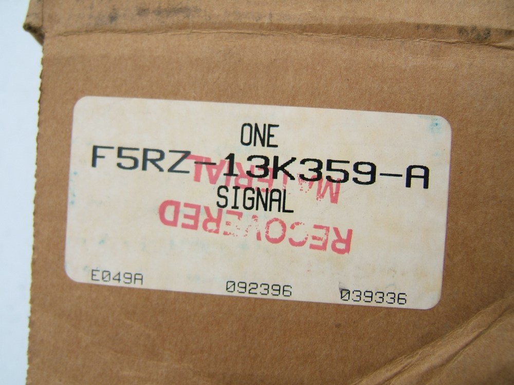 NOS - OEM Ford Turn Signal Headlight Lamp Switch F5RZ-13K359-A / SW-5042