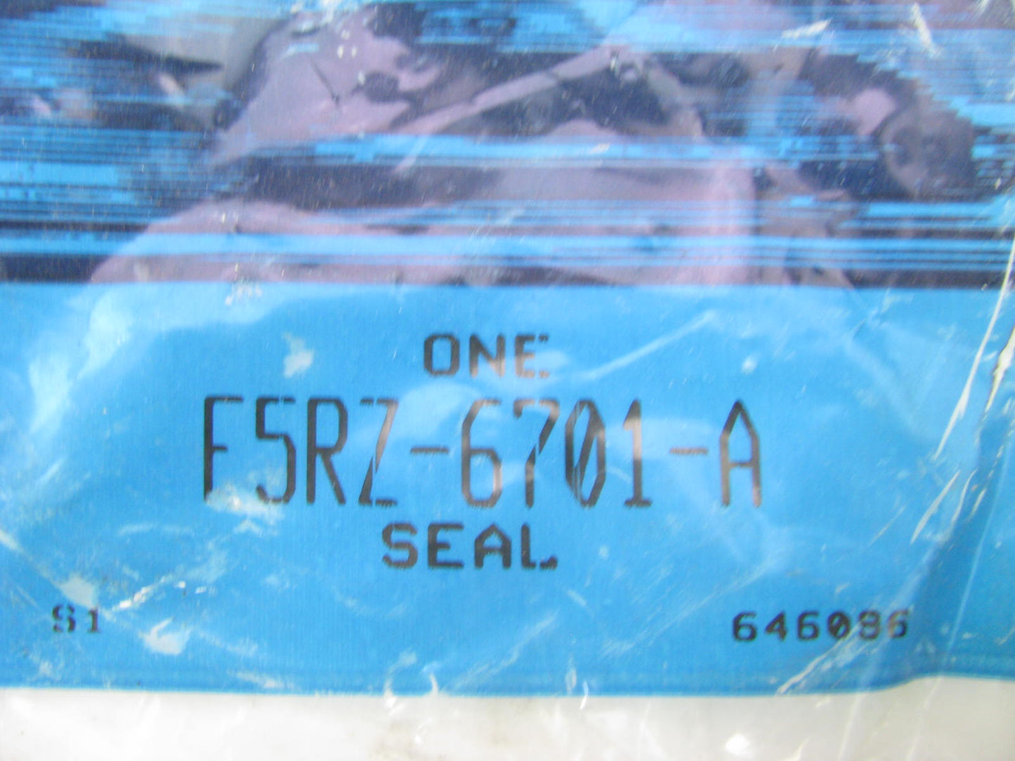 NEW - OEM Ford F5RZ-6701-A Engine Crankshaft Seal Rear 1995-2000 2.0L-L4