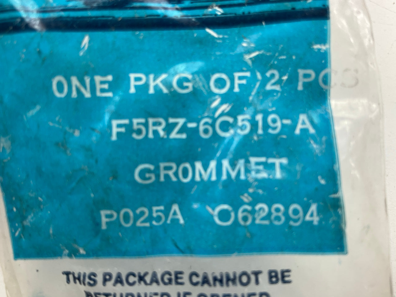 (2) NEW - OEM Ford F5RZ-6C519-A Valve Cover Insolator Grommet 1995-2000 2.5L-V6