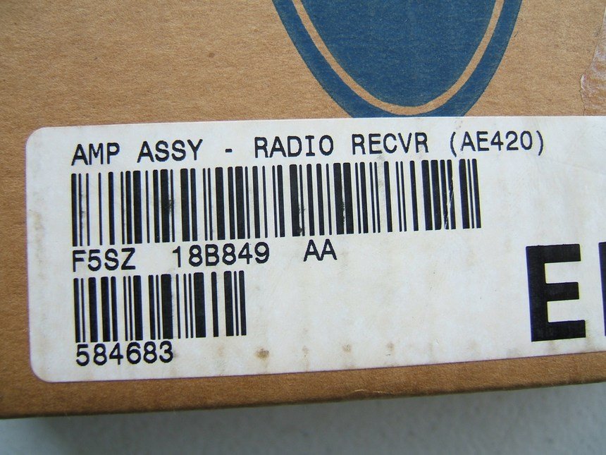 NEW OEM 95-96 Ford Thunderbird F5SZ-18B849-AA Radio Amplifier F5SF-18T805-AA