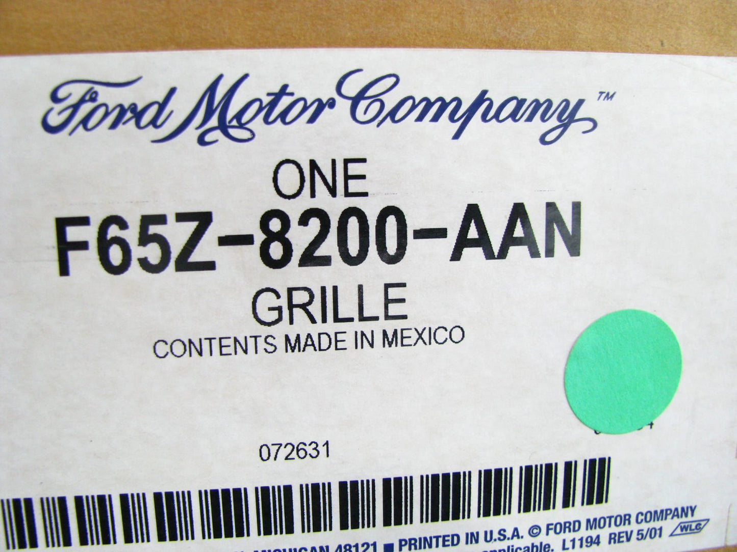 New GENUINE OEM 1997-1998 FORD F-150 F-250 Front Grille GRAY F65B-8200-BFW