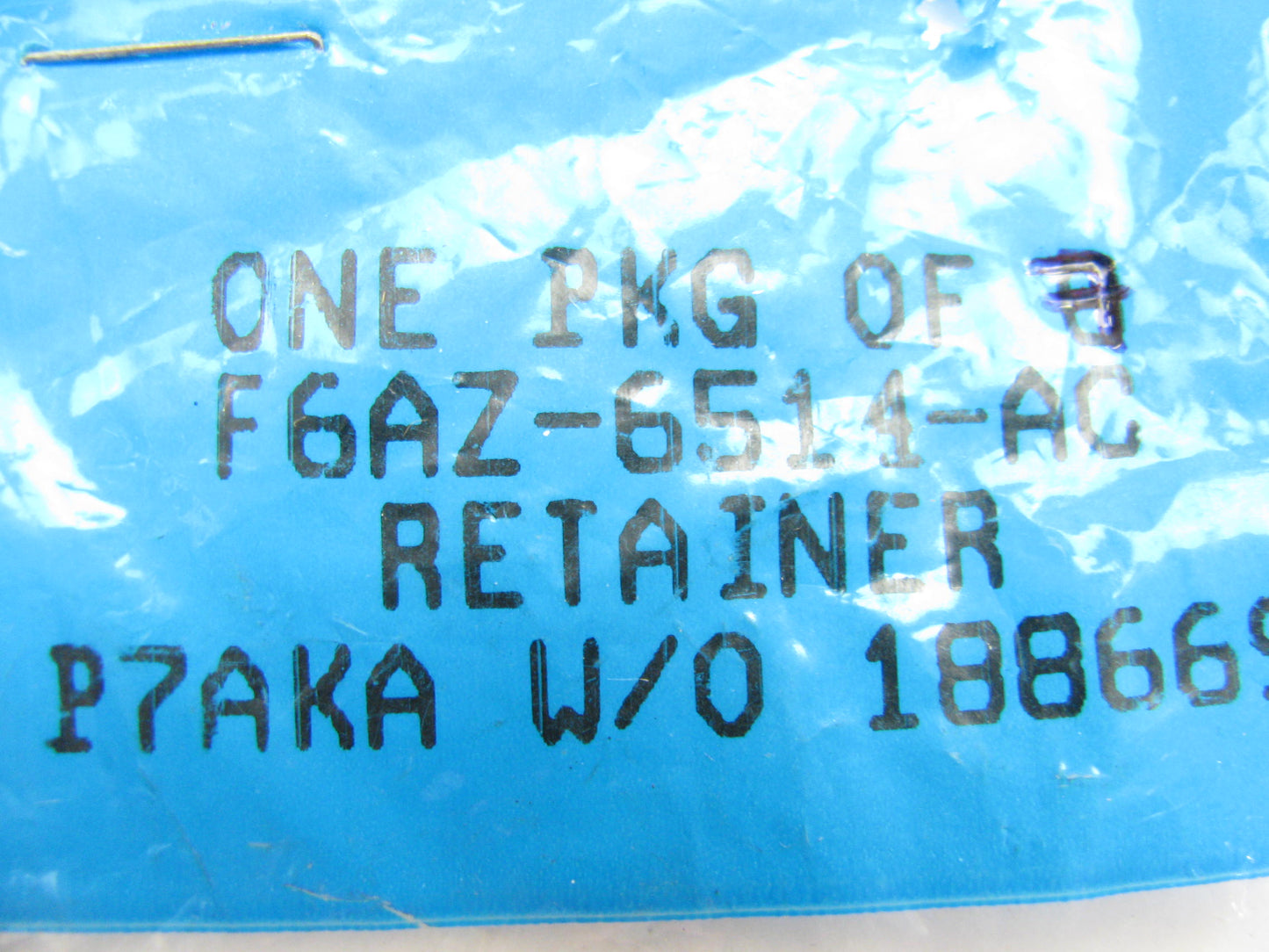 (7) NEW - OEM Ford F6AZ-6514-AC Engine Valve Spring Keepers Retainers