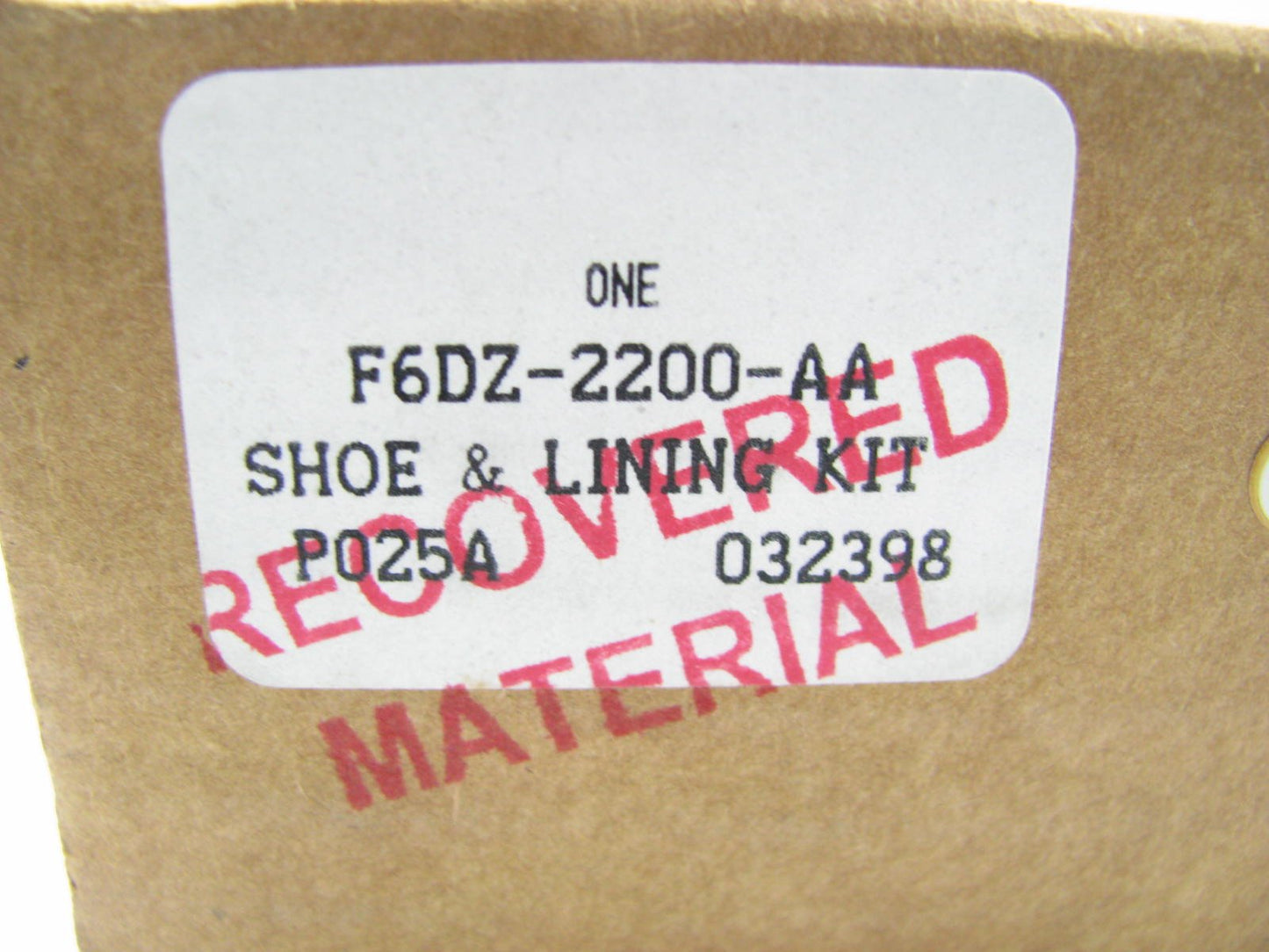 NEW GENUINE OEM Ford REAR Brake Pads - 93-02 Continental, 1993-05 Taurus, Sable