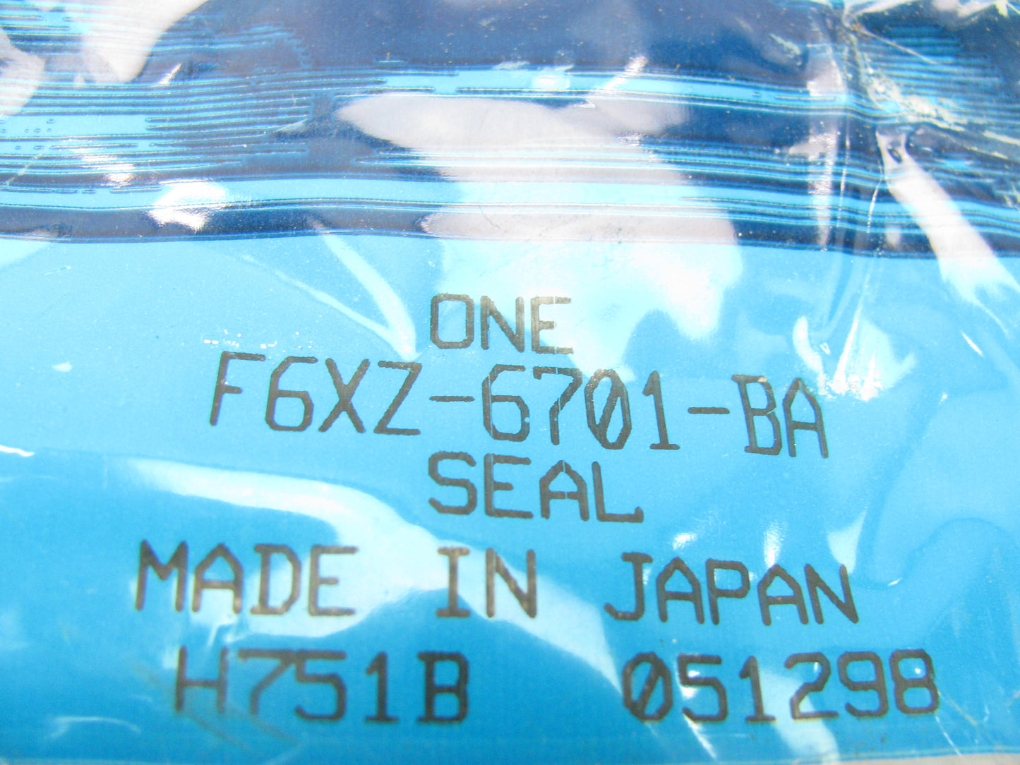 Ford OEM F6XZ-6701-BA Rear Engine Crankshaft Seal 1996-98 Mercury Villager 3.0L
