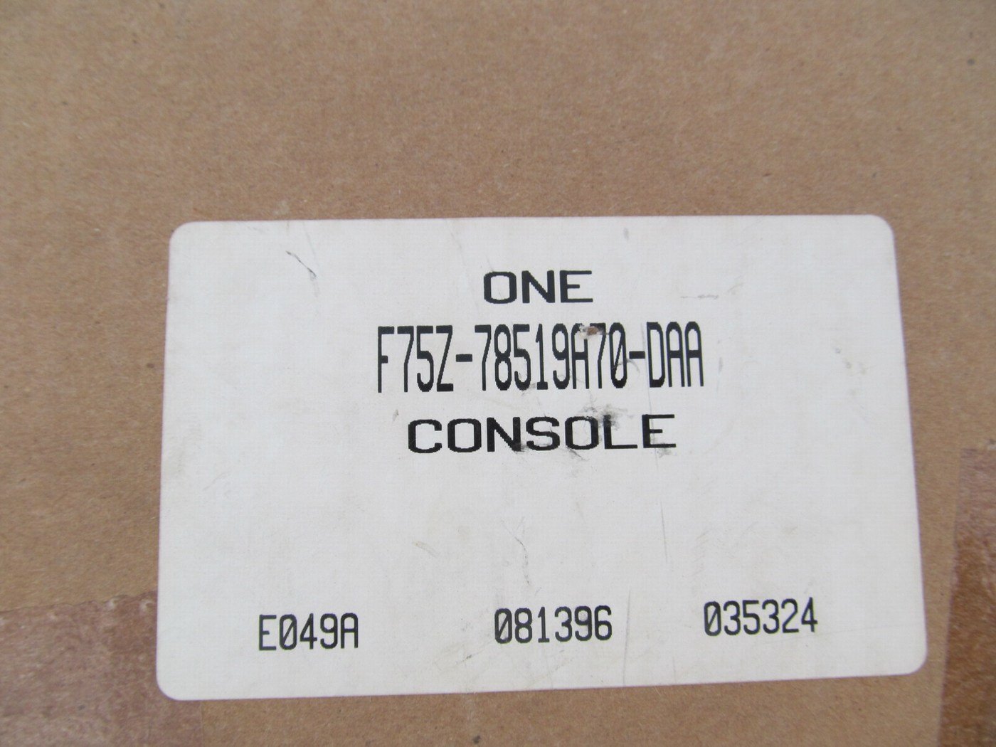 NEW - OEM Ford F75Z-78519A70-DAA Overhead Console 1997-02 Expedition MED PRAIRIE
