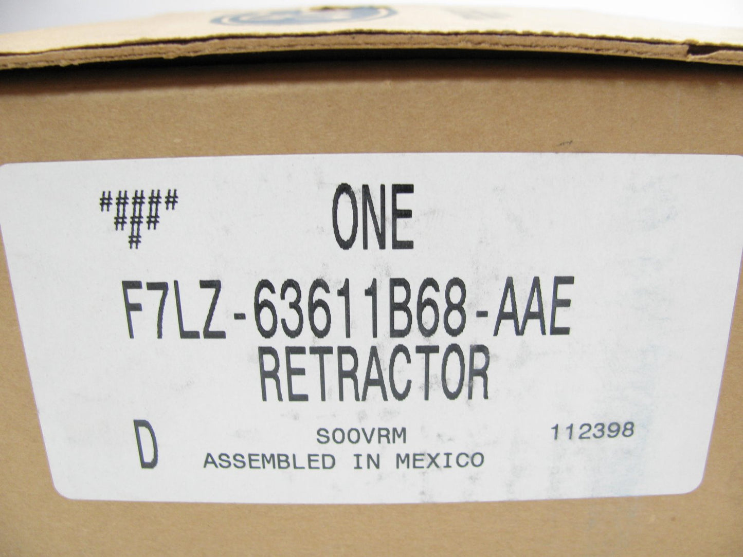 Ford F7LZ-63611B68-AAE Rear Right Restraint Retractor 1997-98 Lincoln Mark VIII