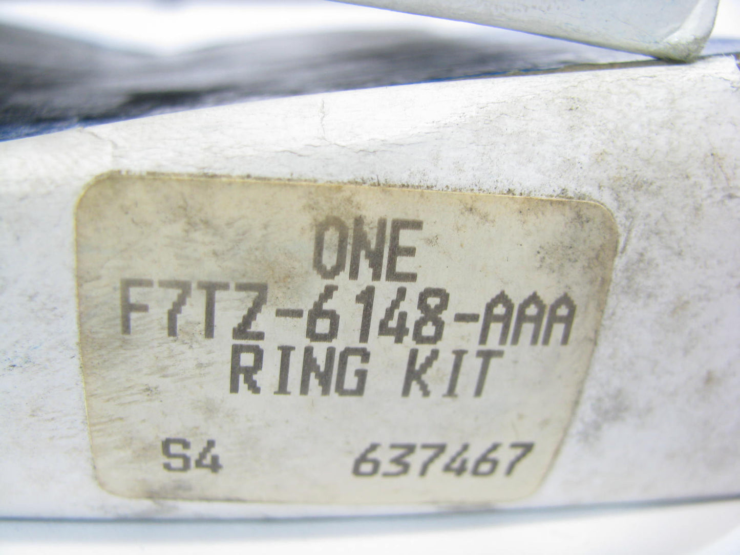 NEW - OEM Ford F7TZ-6148-AAA Complete Piston Ring Set STD 94-03 7.3L Powerstroke