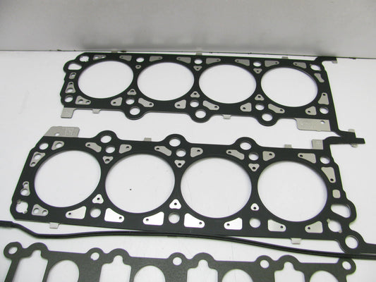 NEW - OEM Ford F8LZ-6079-AA Cylinder Head Gasket Set 1998 Lincoln Mark VIII 4.6L