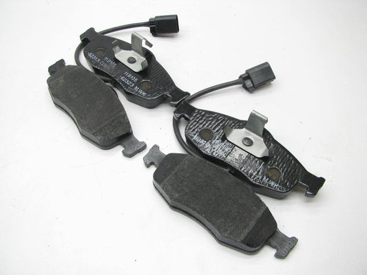 NEW GENUINE OEM Ford XS8Z-2001-DA FRONT Disc Brake Pads