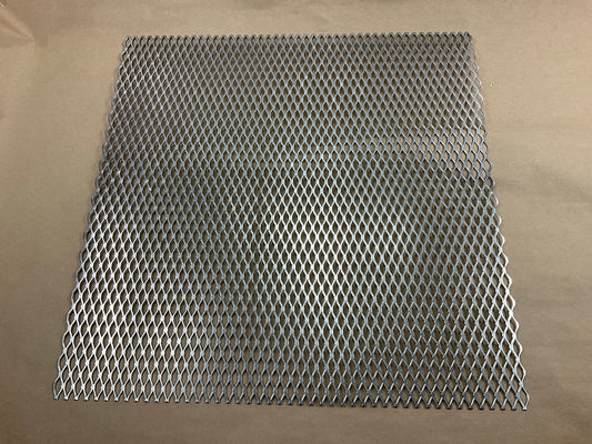 Forney 49614 - 24'' X 24'' - 13 Gauge Steel Expanded Metal - 1/2'' O/C Spacing