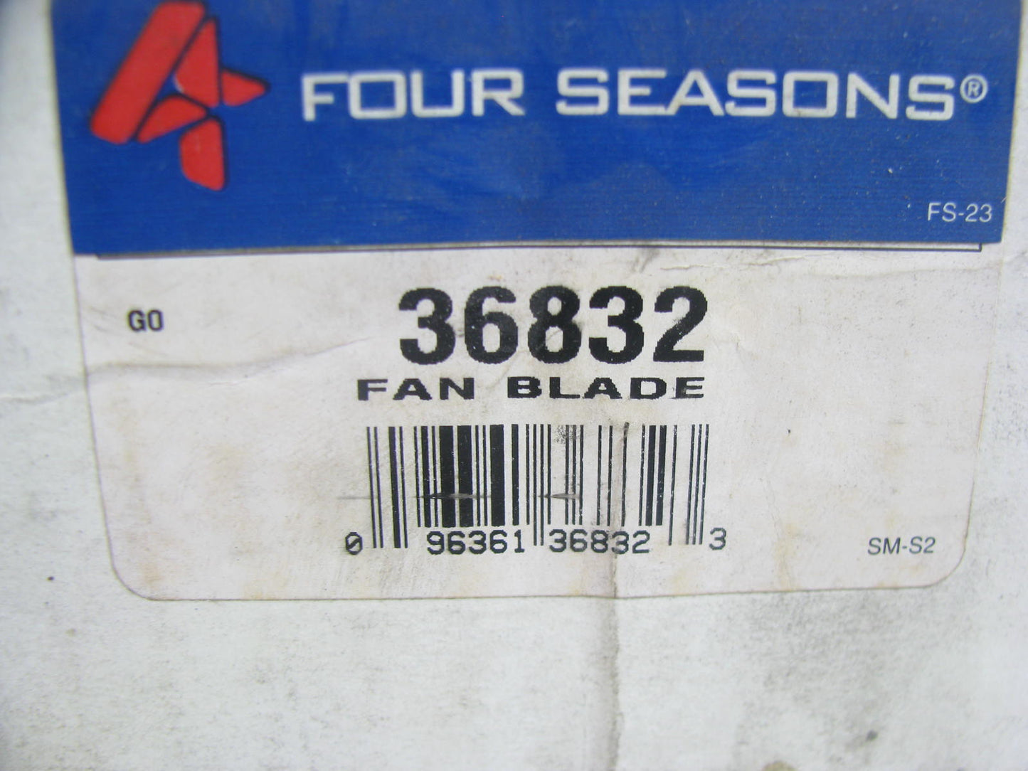 Four Seasons 36832 18'' Universal Metal Flex Radiator Fan