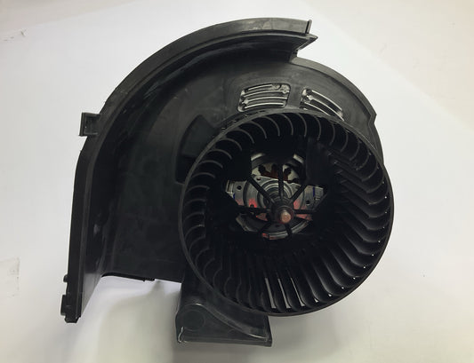 Four Seasons 75052 HVAC Blower Motor For BMW 2007-2014 X5, 2008-2014 X6
