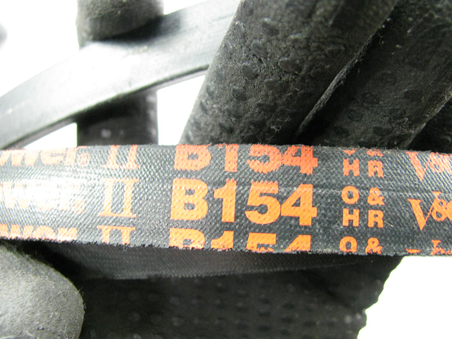 Gates B154 Industrial Accessory Drive Belt - 5/8'' X 157''