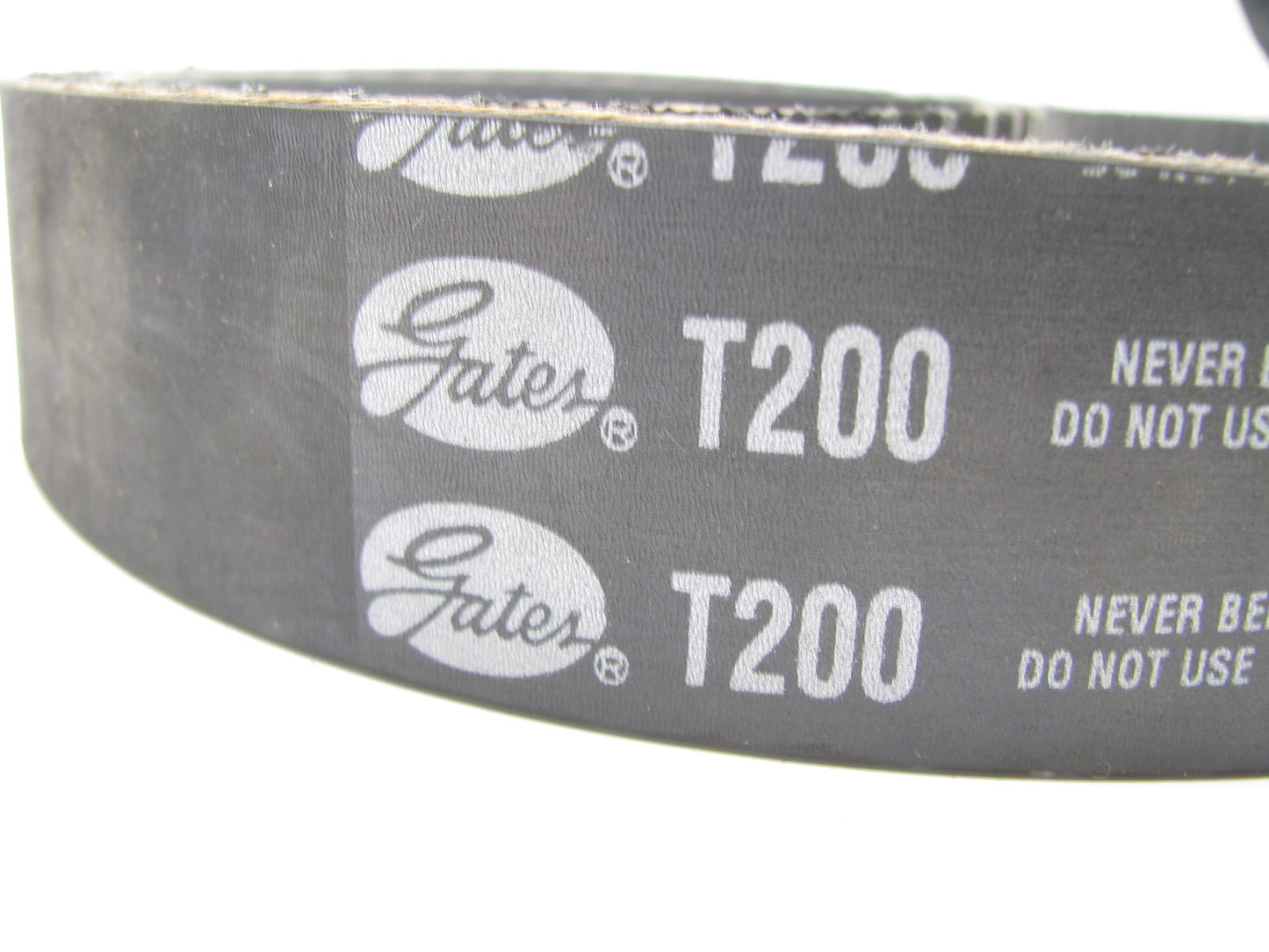 Gates T200 Engine Timing Belt For 1992-1993 Toyota & Lexus 3.0L-V6