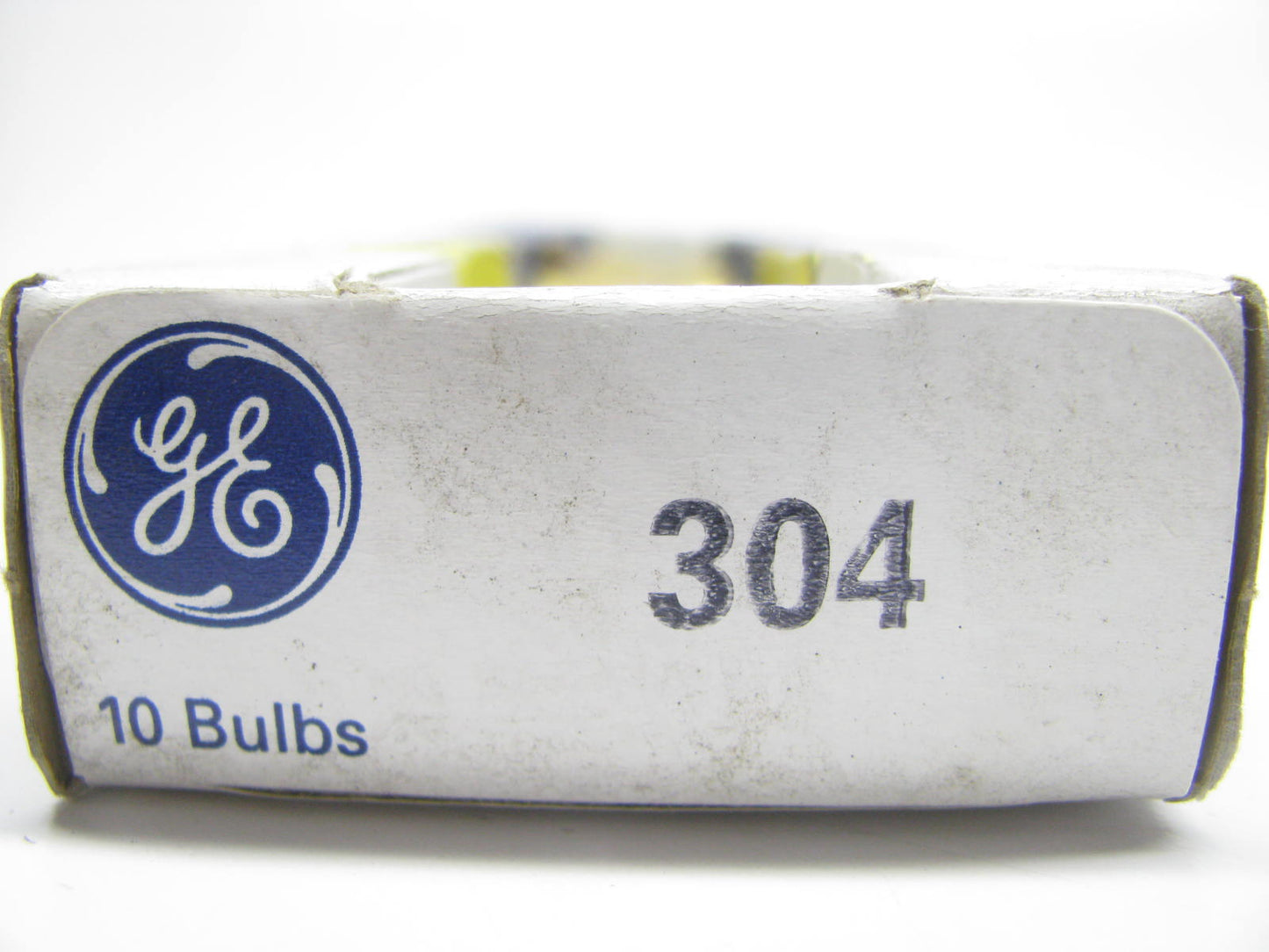 SET OF 10 - GE 304 Miniature Light Bulbs 8.4W 28V