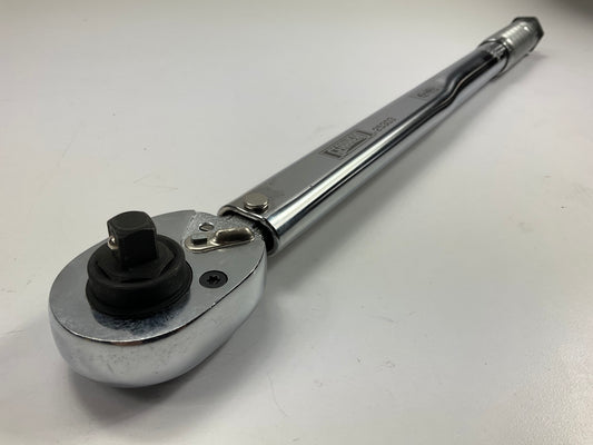 USED MAYBE ONCE - Gearhead GH3001 3/8'' & 1/2'' Dual Drive Torque Wrench