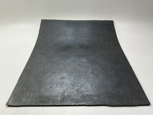 Globetech GT-2430RMCQ Rubber Mud Flap With ''CARQUEST'' Logo 24'' X 30'' X 5/16''