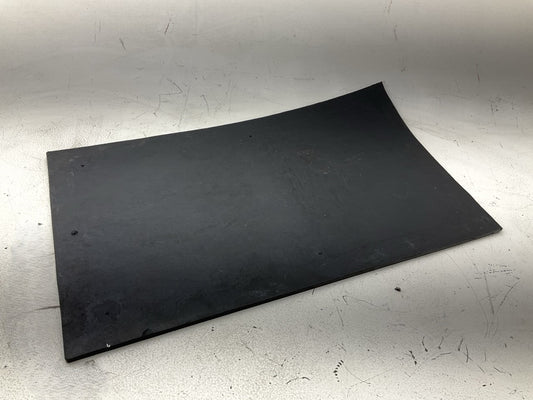 Globetech GT-2440RMCQ CARQUEST Raised Molded Rubber Mud Flap, 24'' X 30'' X 5/16''