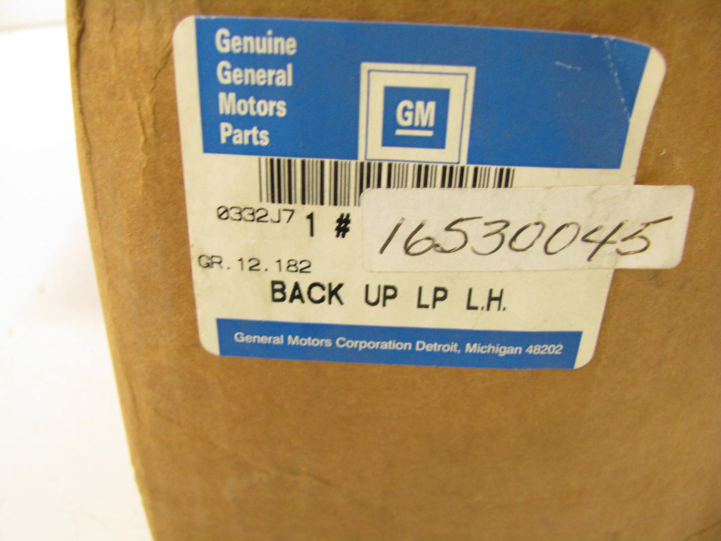 NEW - OEM GM 16530045 Rear Left Tail Light Lamp 1995-1995 Chevrolet Cavalier