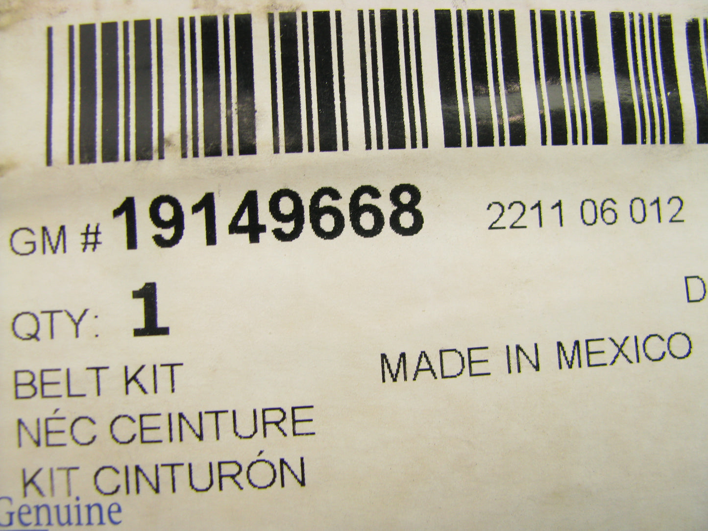 NEW OEM GM 19149668 REAR CENTER Belt Retractor 2006 Cadillac DTS