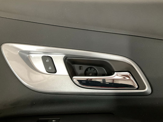 NEW GM 23363870 Jet Black Front Passenger Side Door Trim Panel For 16-17 Equinox