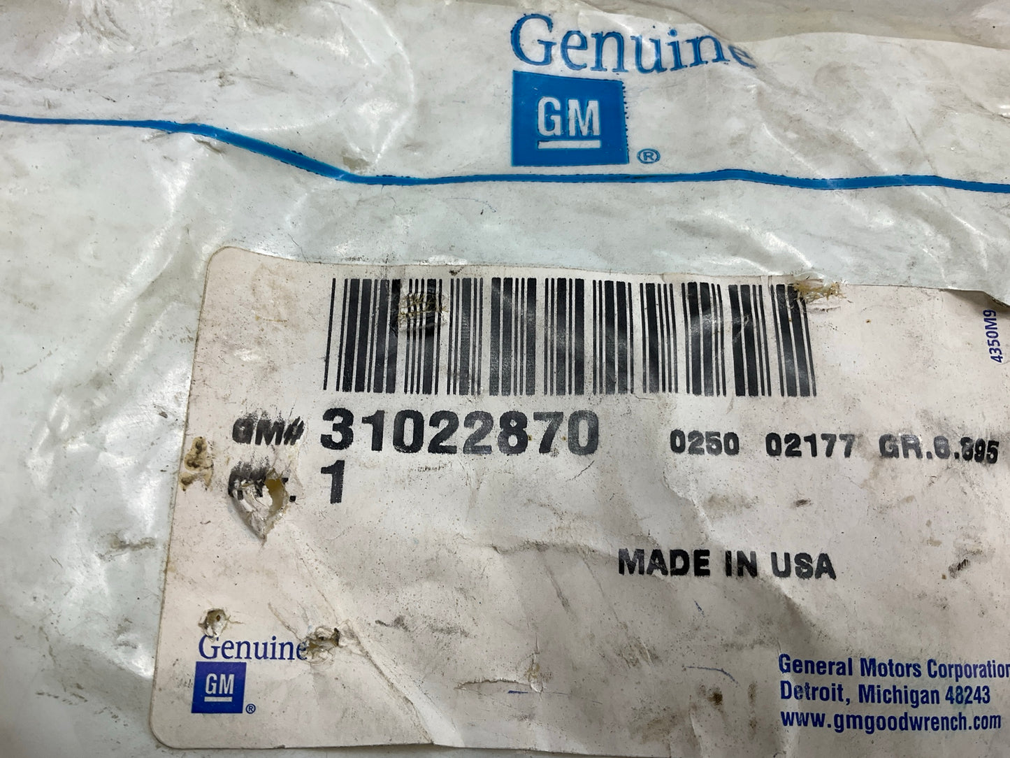 GM 31022870 Left Steering Idler Arm - 2WD ONLY 1990-2005 Chevrolet Astro, Safari