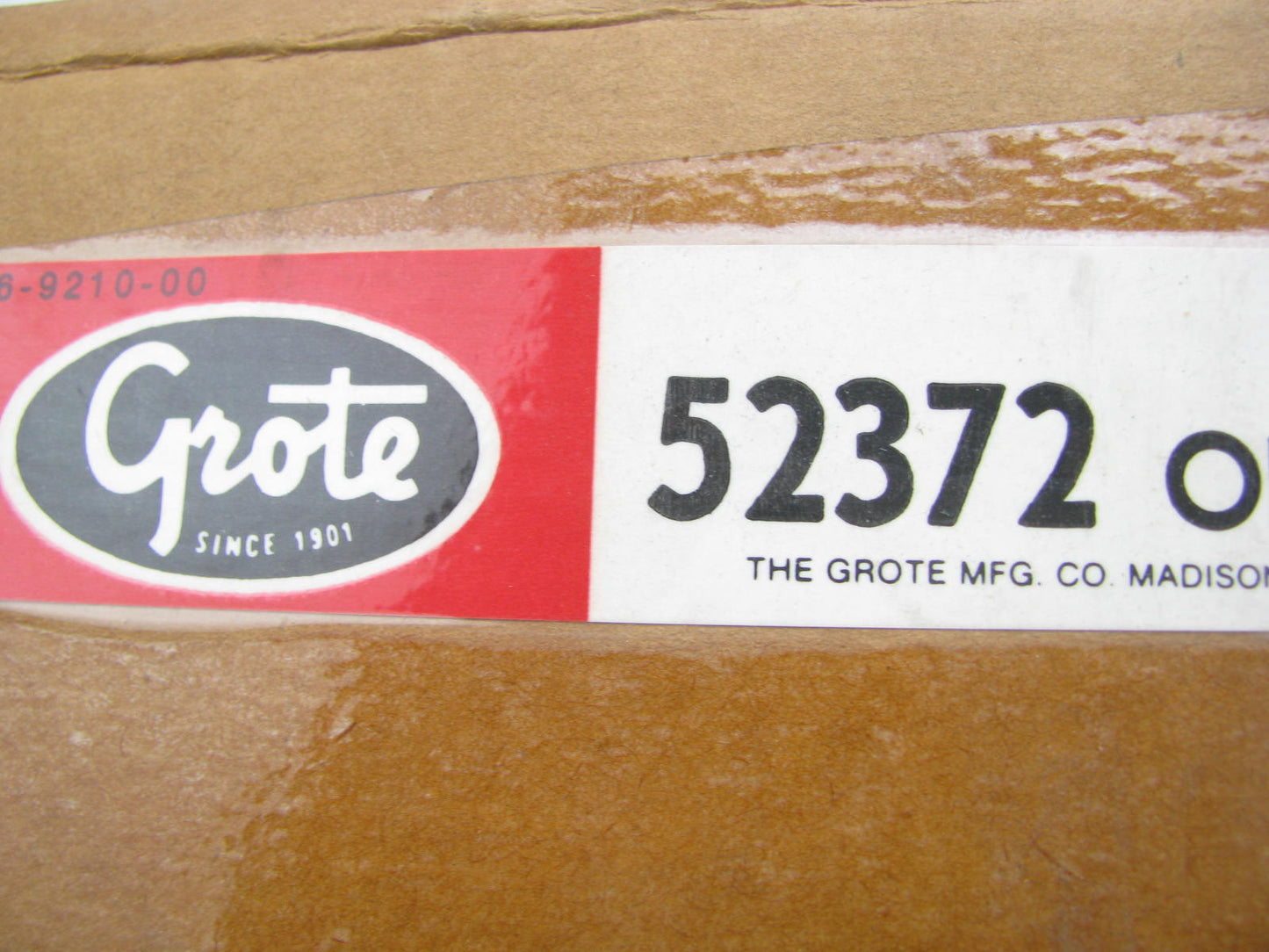 Grote 52372 Red, Wrap-Around 5-In-1 Trailer Tail Light Lamp, Right Passengers