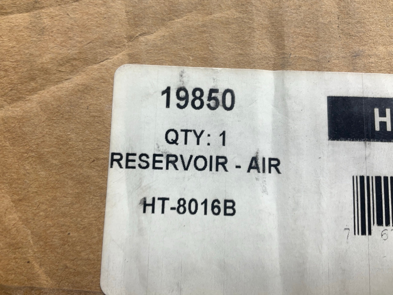 Haldex 19850 Air Brake Reservoir Tank, Single Compartment, Saddle Mounted, 8'' D.
