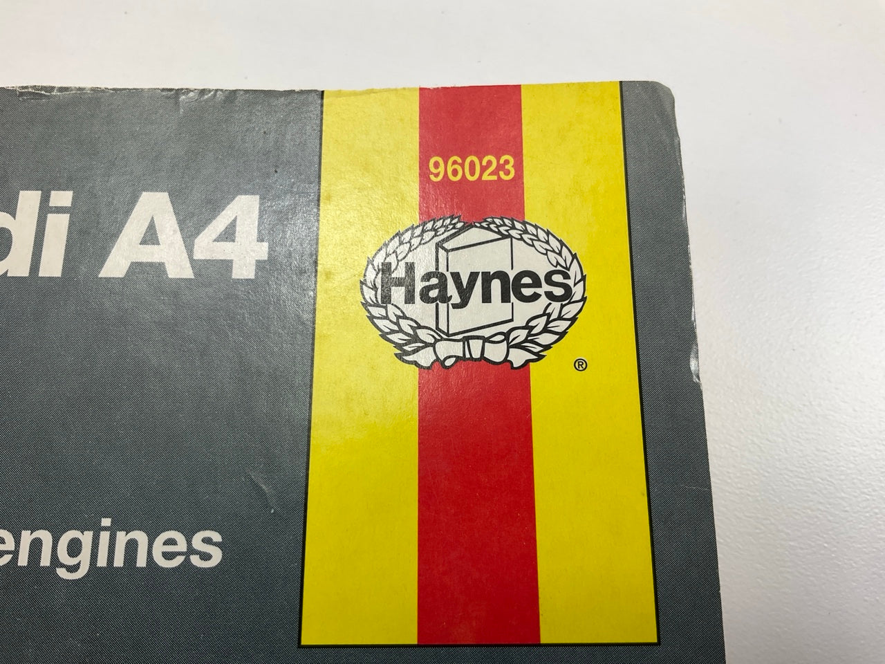OPEN - Haynes 96023 Repair Manual For 1998-01 VW Passat, 1996-01 Audi A4