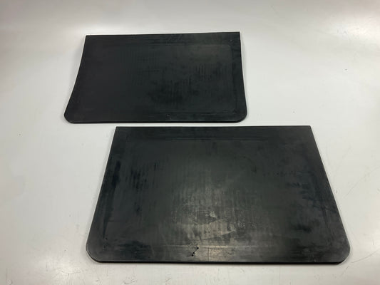 Highland 10072 20'' X 14'' Heavy Duty Rubber Splash Guard Mud Flaps