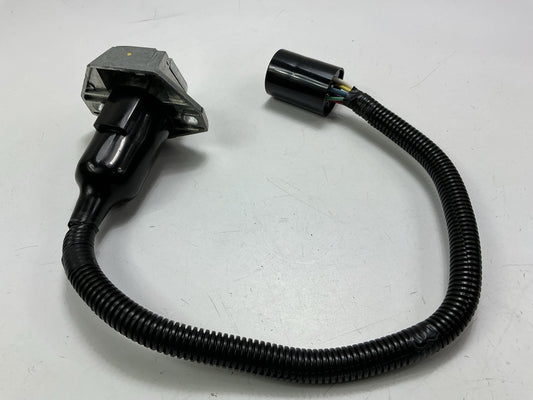 Hopkins 40777 7-pole Round RV Blade 7-pin Trailer Connector Plug-in Harness