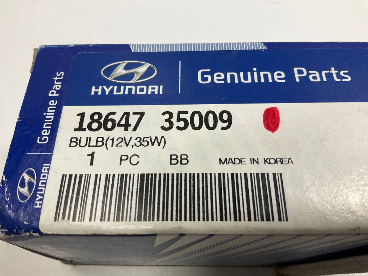 (2) Genuine OSRAM D2R HID Headlight Head Lamp Bulb For In Hyundai Box