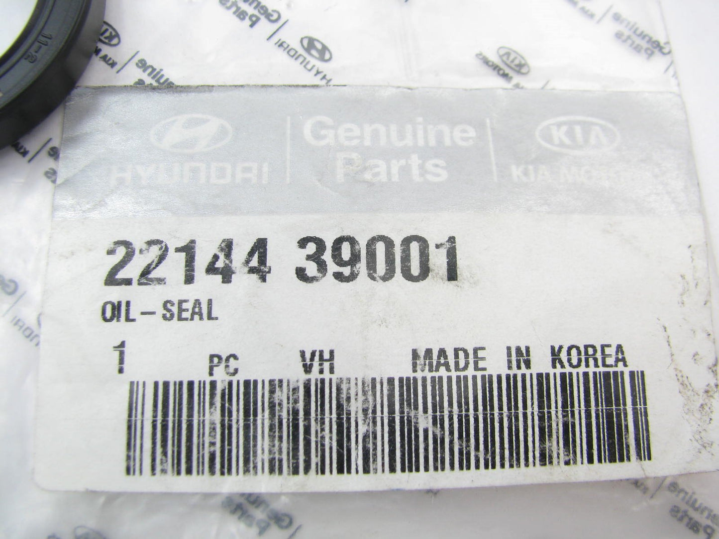 NEW GENUINE Camshaft Oil Seal OEM For 01-09 Hyundai 2.7L 3.5L V6 2214439001