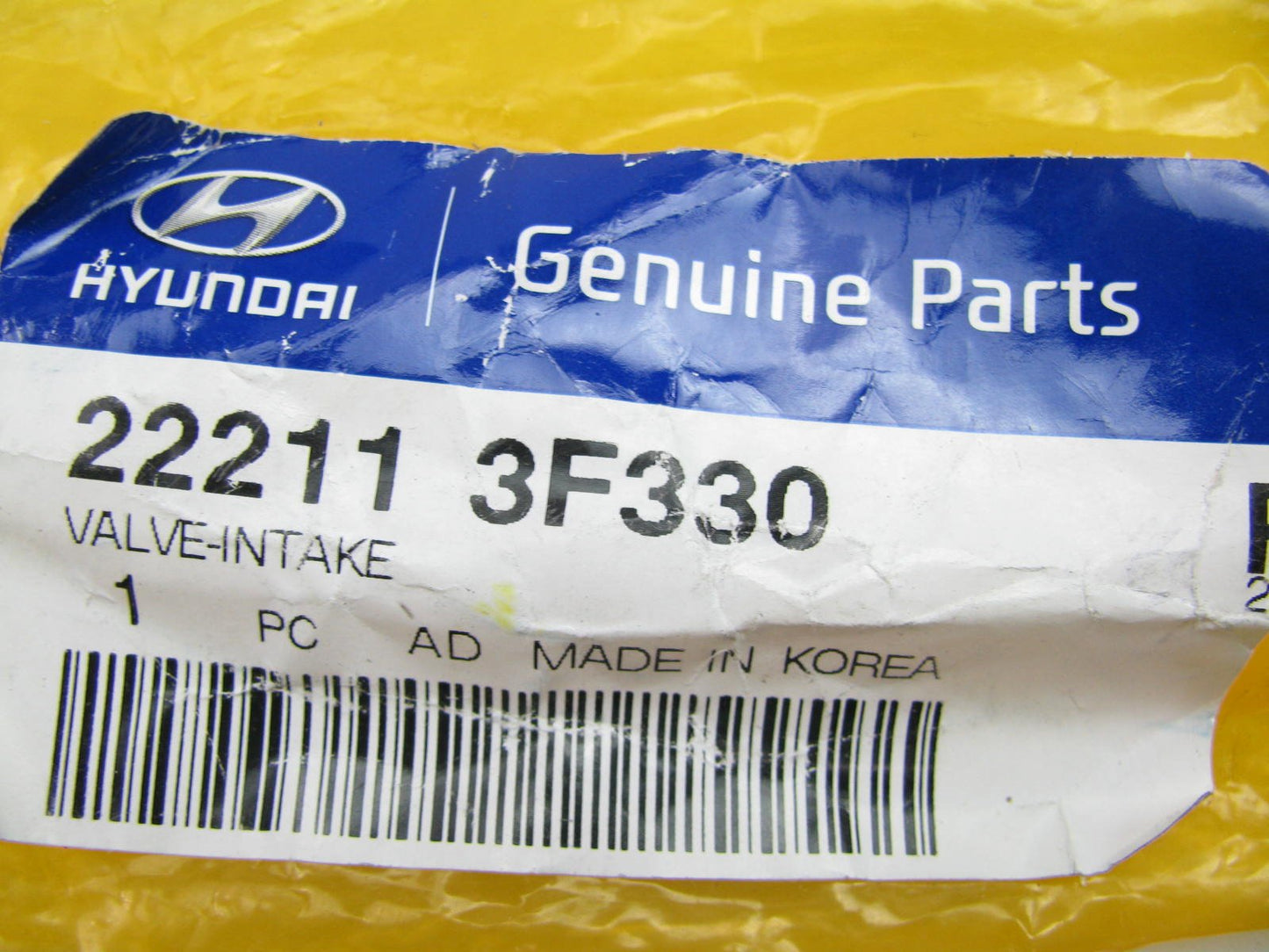 (1) NEW GENUINE Engine Intake Valve OEM For Hyundai 222113F330 (V8 ONLY )